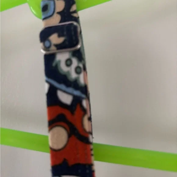 Paisley Print Sleeveless Top w/ Padding (no need for bra!) - Picture 5 of 9